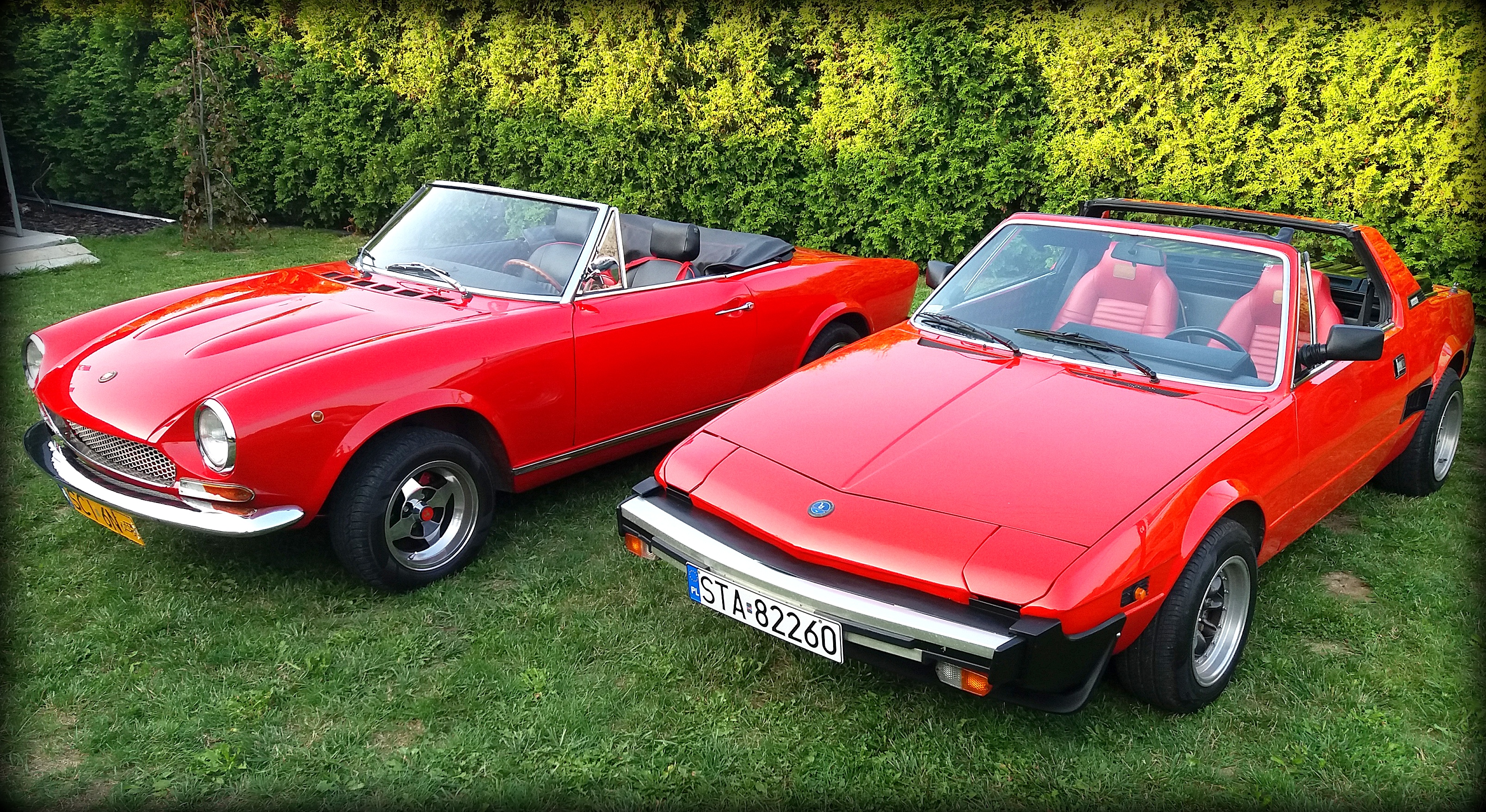 Samochód do ślubu - Fiat 124 Spider czerwony 1972r